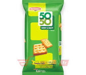 50 50 Biscuits Family Pack Britannia 372gm